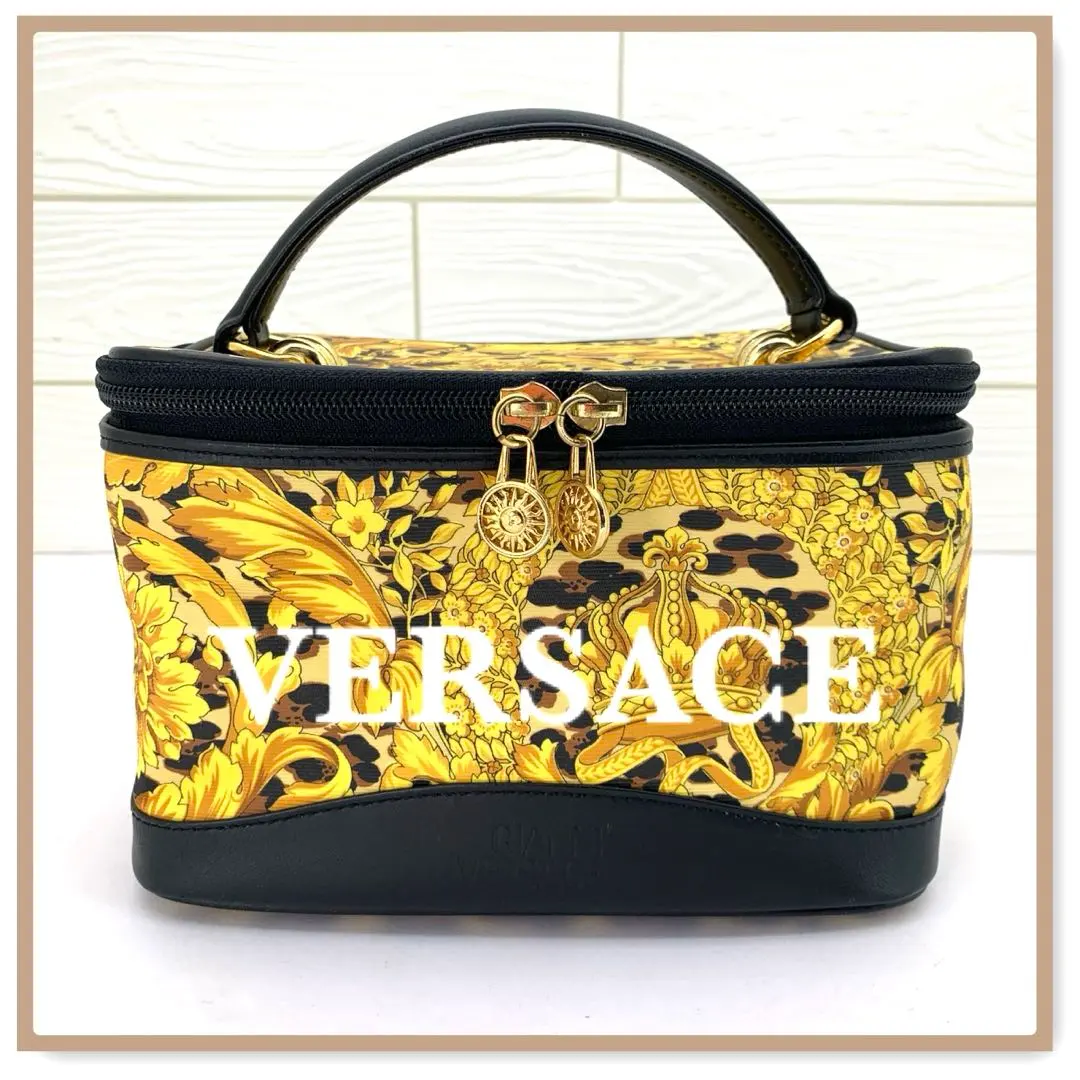 2026年最新】ヴェルサーチ バニティバッグの人気アイテム - メルカリ