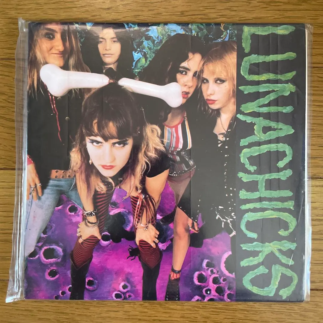 2026年最新】LUNACHICKSの人気アイテム - メルカリ