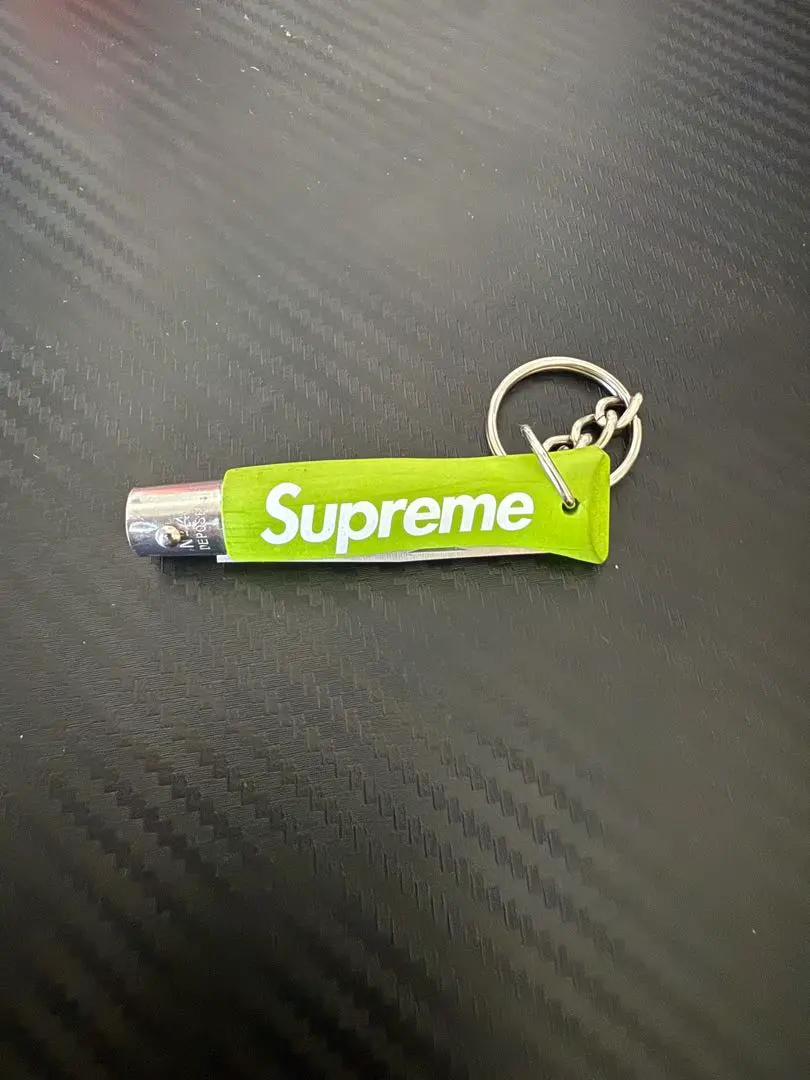 2026年最新】supreme ナイフ キーホルダーの人気アイテム - メルカリ