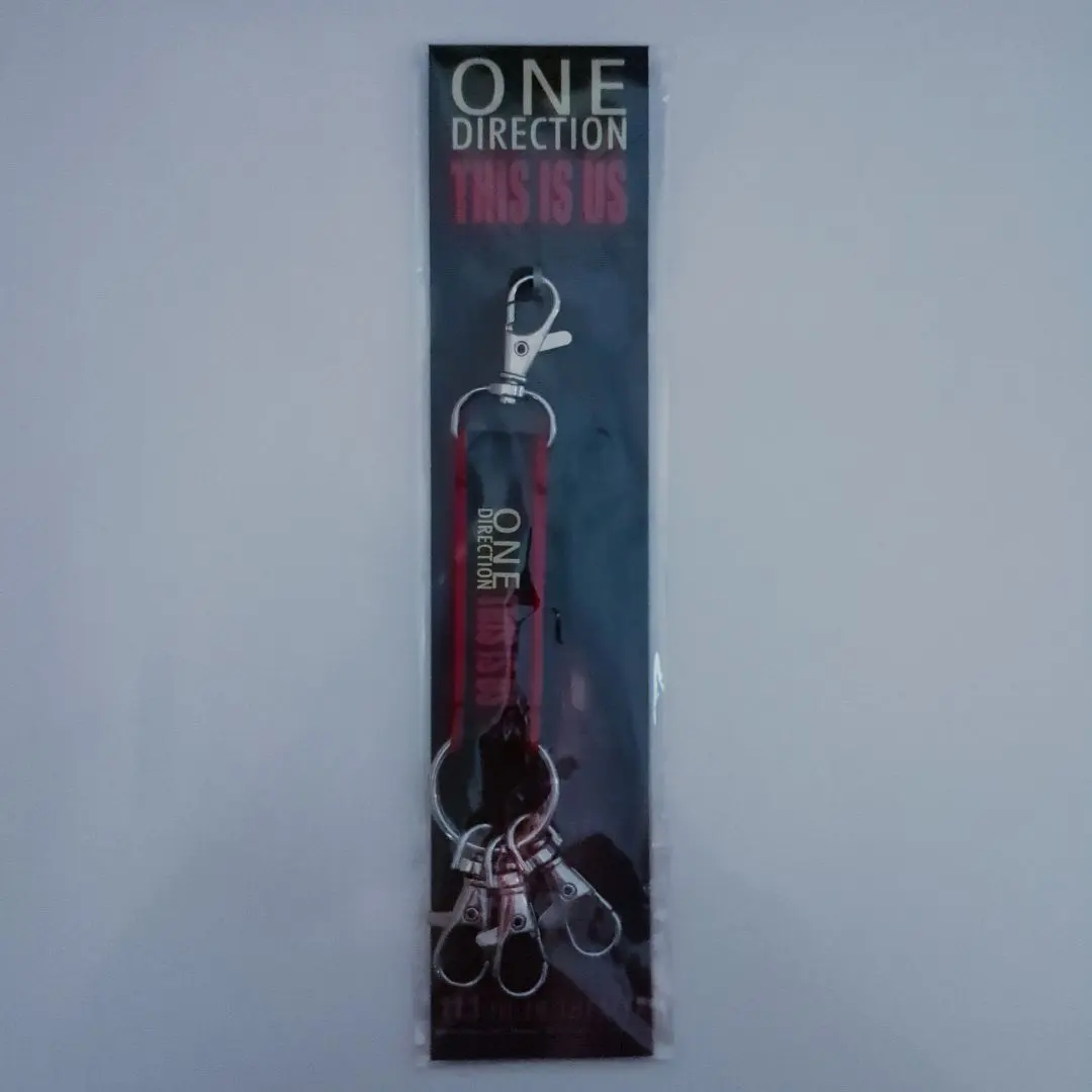 2026年最新】onedirection キーホルダーの人気アイテム - メルカリ