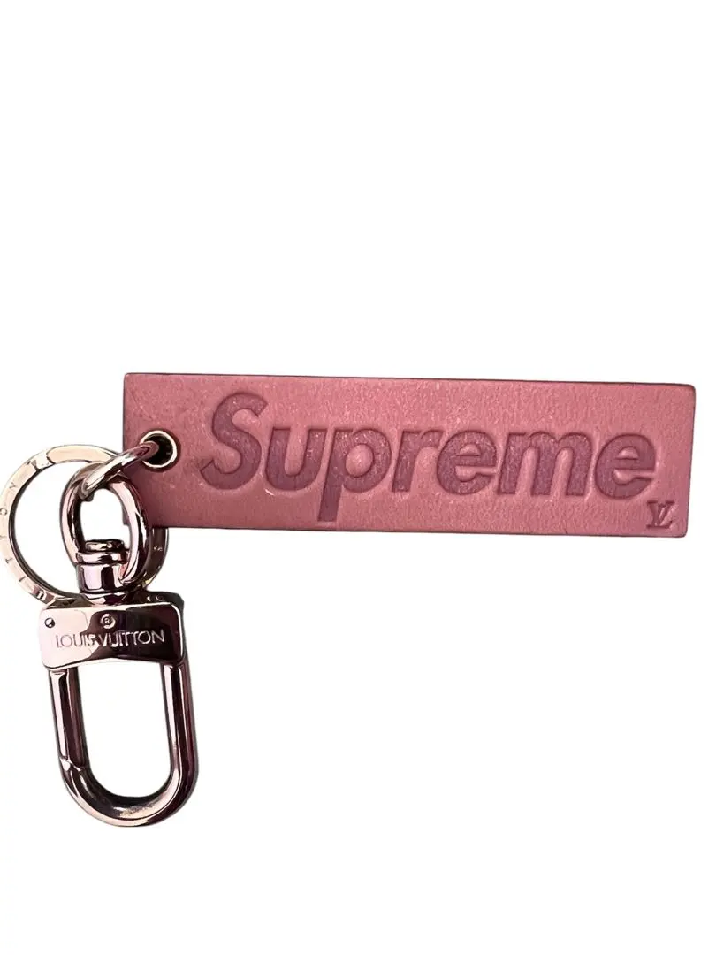 2026年最新】Supreme LOUIS VUITTON キーホルダーの人気アイテム