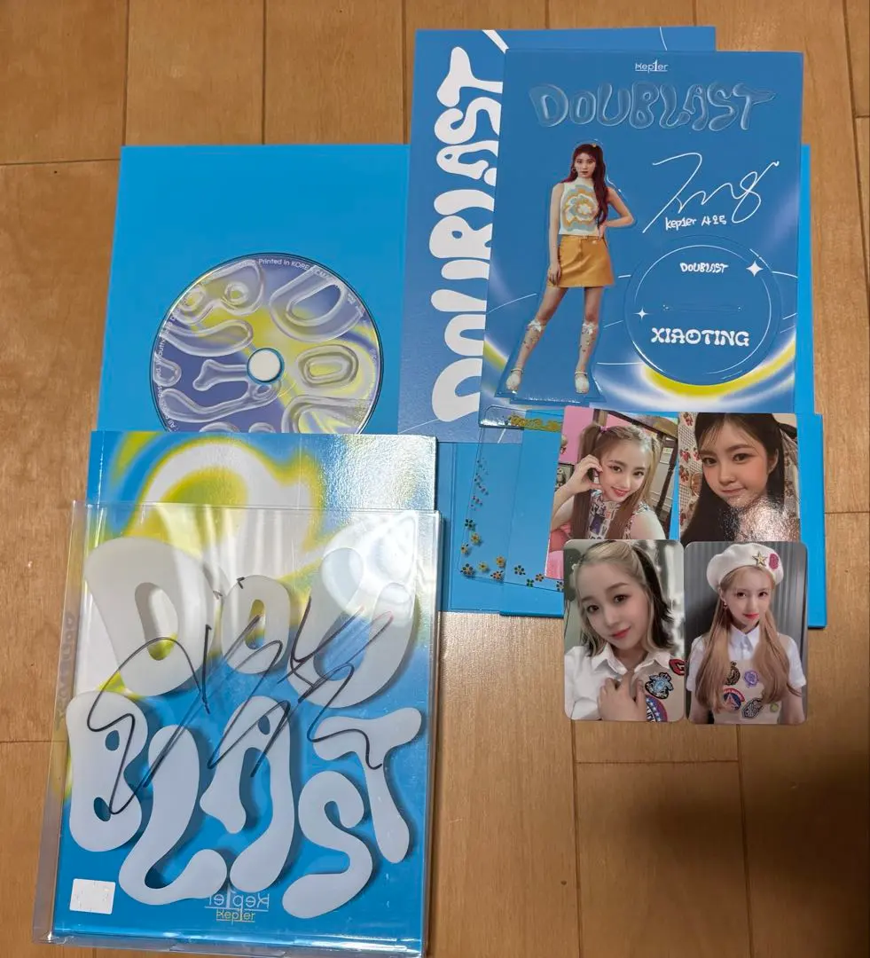 2026年最新】kep1er サイン入りポスターの人気アイテム - メルカリ