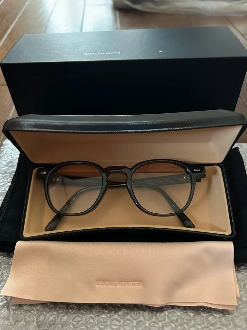 2026年最新】gentlemonster eddyの人気アイテム - メルカリ