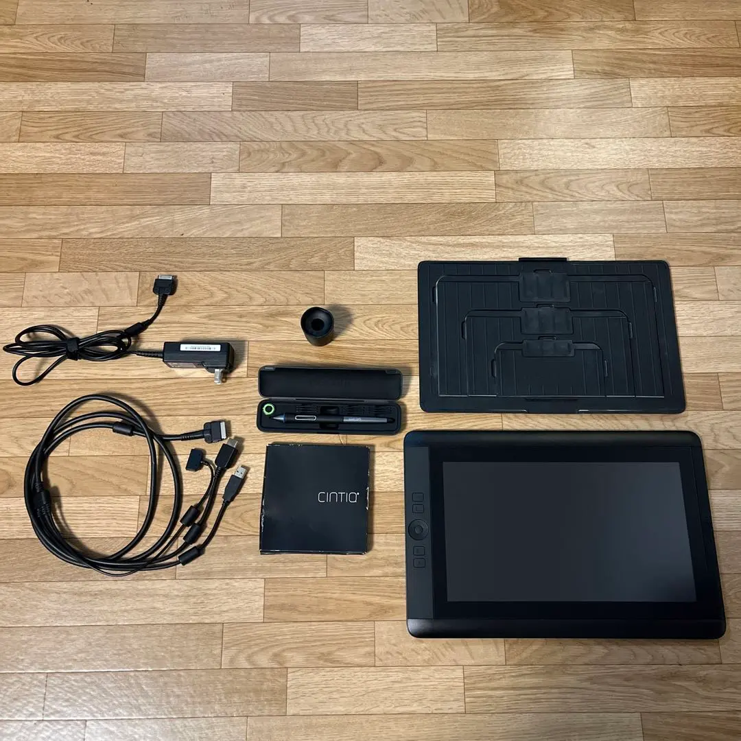 2026年最新】cintiq 13hd/cintiq ケーブルの人気アイテム - メルカリ