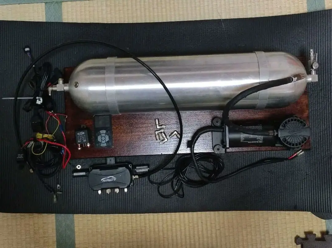 2026年最新】airlift エアサスの人気アイテム - メルカリ