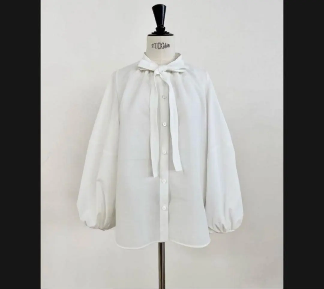 2026年最新】OHGA ブラウス ボウタイの人気アイテム - メルカリ