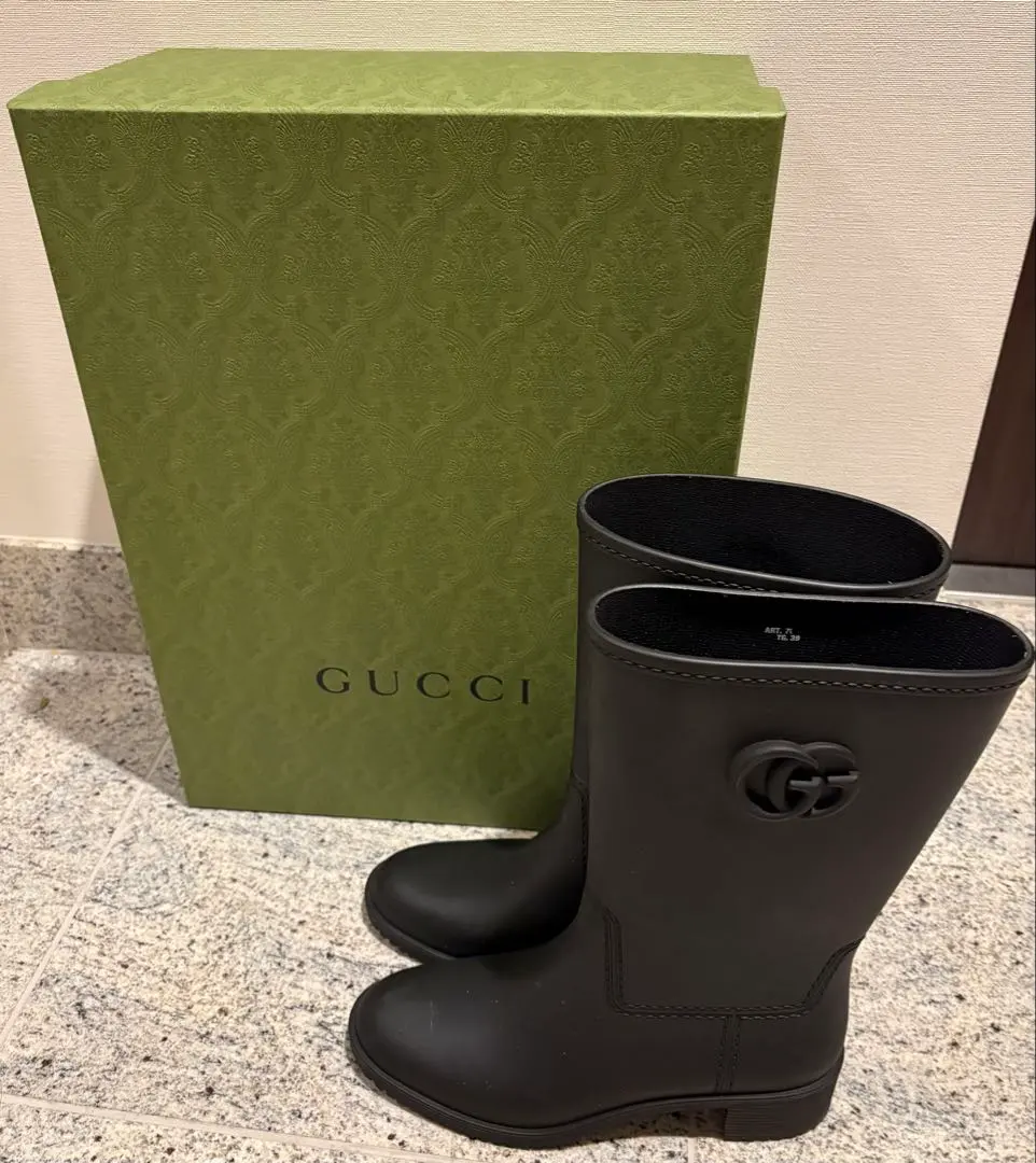 2026年最新】GUCCI 長靴・レインブーツの人気アイテム - メルカリ