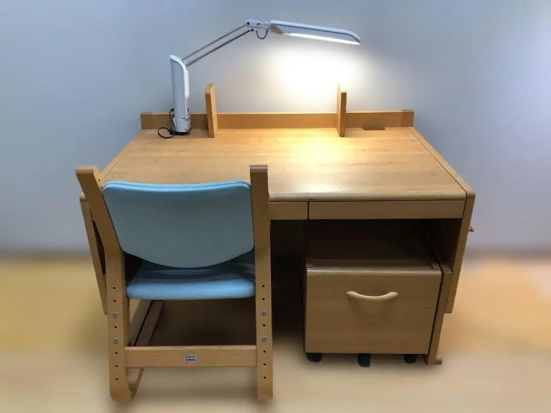 2026年最新】ベネッセ デスク カリモクの人気アイテム - メルカリ