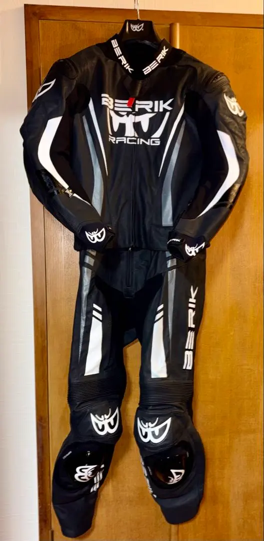 2026年最新】ベリック レーシングスーツ 48の人気アイテム - メルカリ