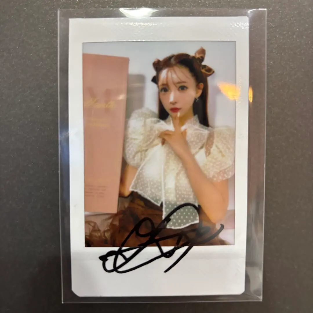 2026年最新】三上悠亜 直筆サインの人気アイテム - メルカリ