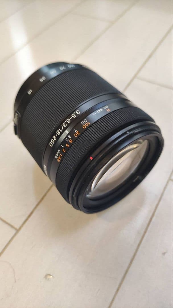 SONY DT 18-250mm F3.5-6.3 カメラズームレンズ