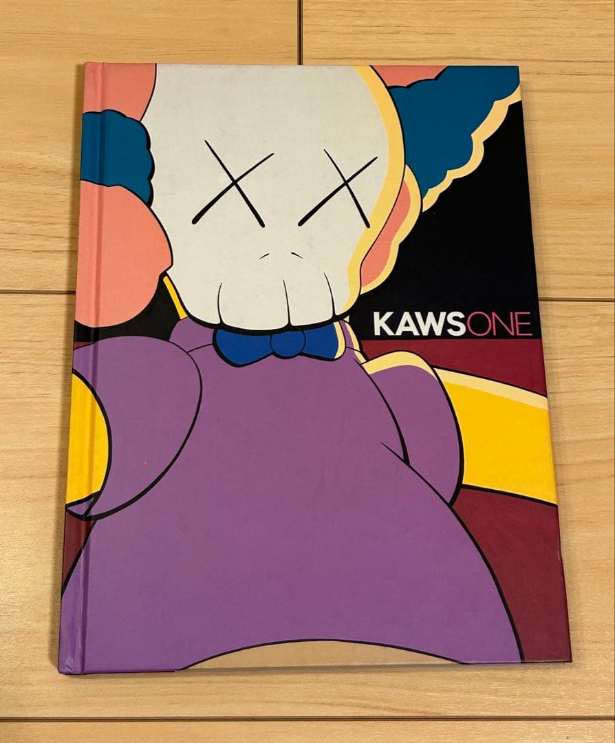 KAWS ONE アートブック　初版 KAWS ONEカウズ・ワン - 古本買取 2手舎/二手舎 nitesha 写真集 アート