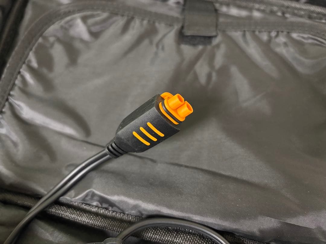 CTEK 車両充電器 ロールスロイス バッテリー充電器 車載品 美品 簡単