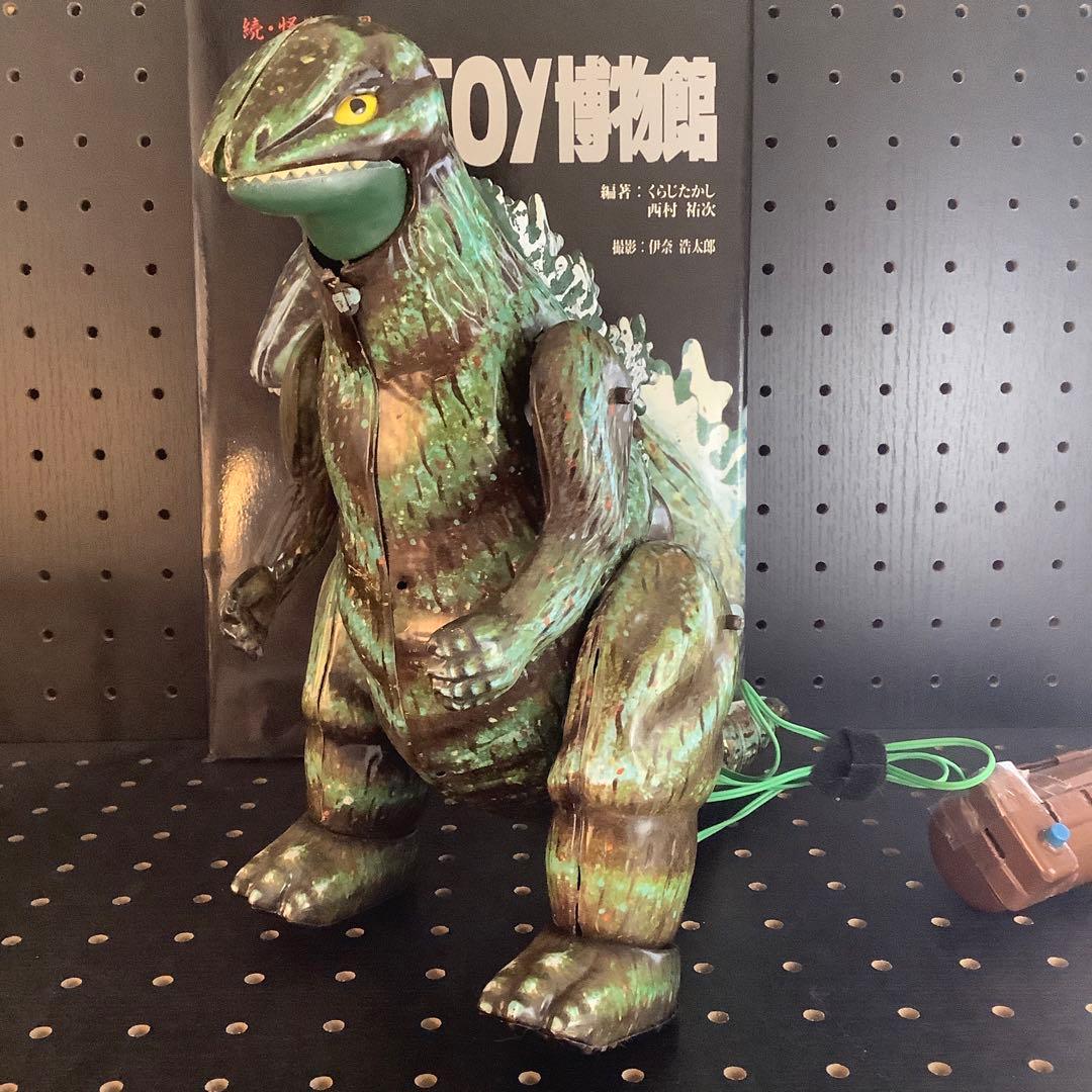 ☆ブルマァク ブリキ製 電動リモコン ゴジラ - メルカリ