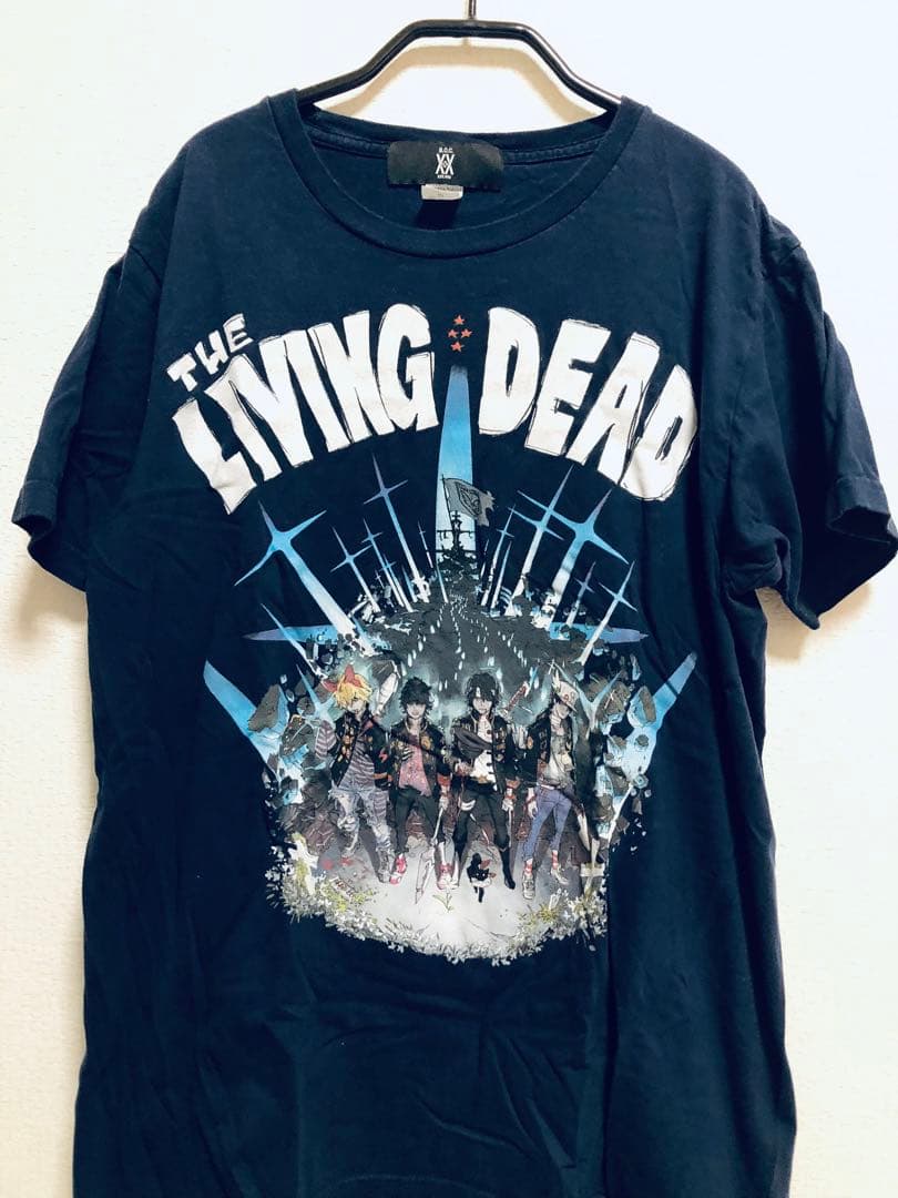 BUMP OF CHICKEN限定・絶版THE LIVING DEAD Tシャツ - メルカリ