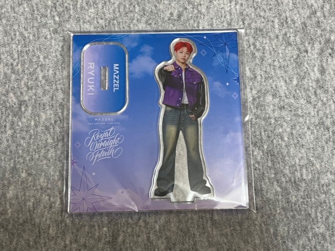 MAZZEL リュウキ アクリルスタンド - メルカリ