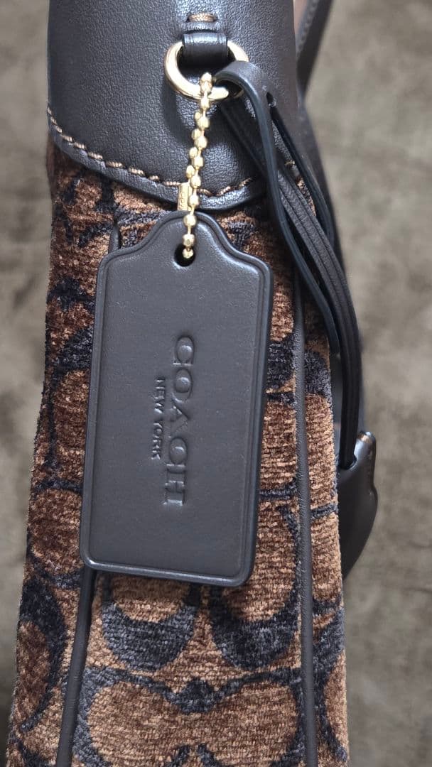 COACH エラ ショルダー バッグ・シグネチャー シェニール《新品未使用品》