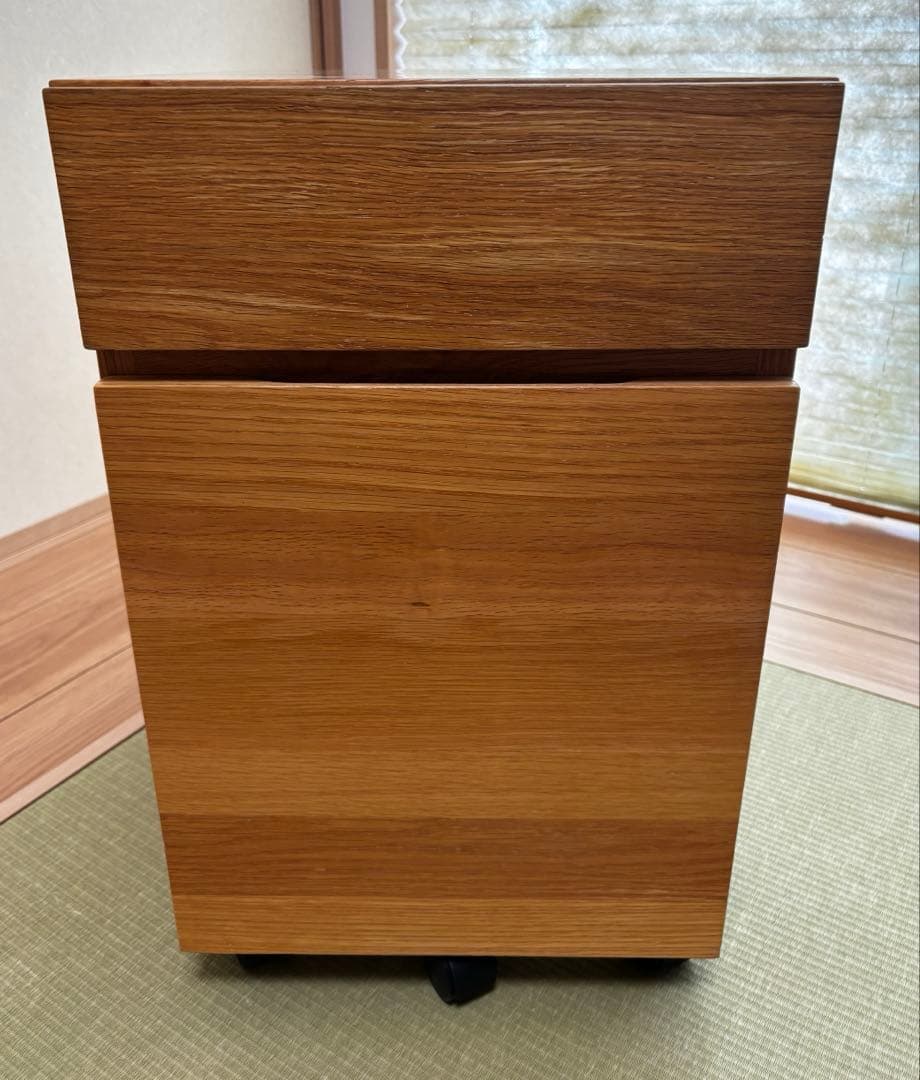 無印良品 無垢・天然木キャビネット 木製キャビネット 木扉 スリム ウォールナット材突板 | 無印良品