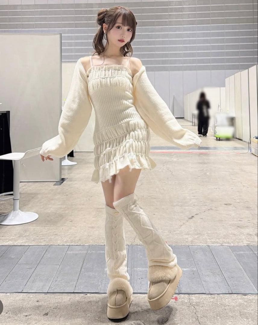 Rosé Muse　Scrunch cami o/p cardie set Martine Rose x Stüssy: Full Collection & Lookbook | Hypebeast