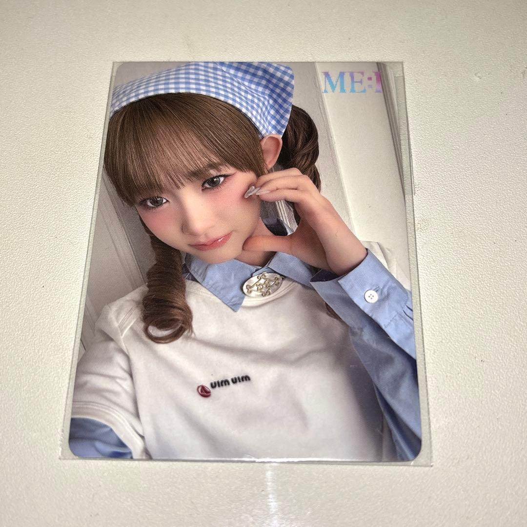 This is ME:I CD予約特典 後半 飯田栞月 - メルカリ