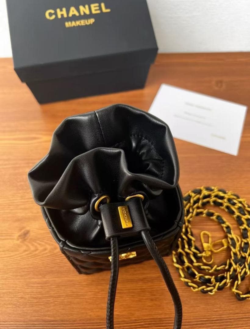 ✨今日特別 非売品 VIP限定ノベルティ ブラック ショルダーバッグ hs