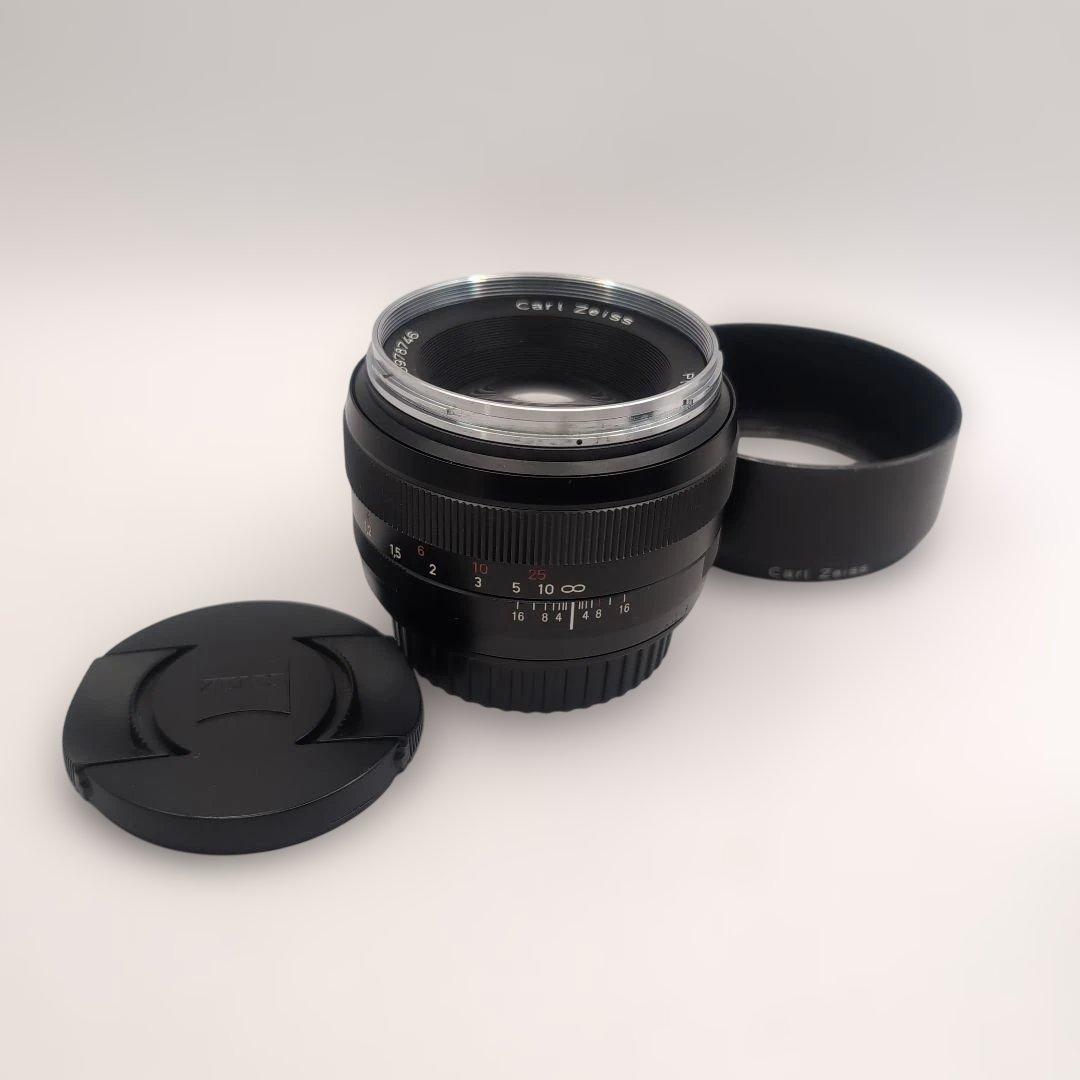 レンズ(単焦点) Carl Zeiss Planar T 1.4/50 ZE Canon EF ZEISS Planar T* 50mm f/1.4 ZE Lens for Canon EF 1677-817 B&H