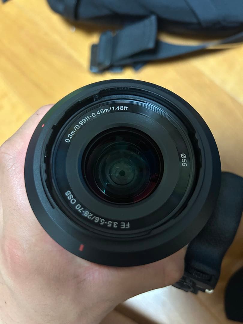 SONY FE 3.5-5.6/28-70OSS レンズ