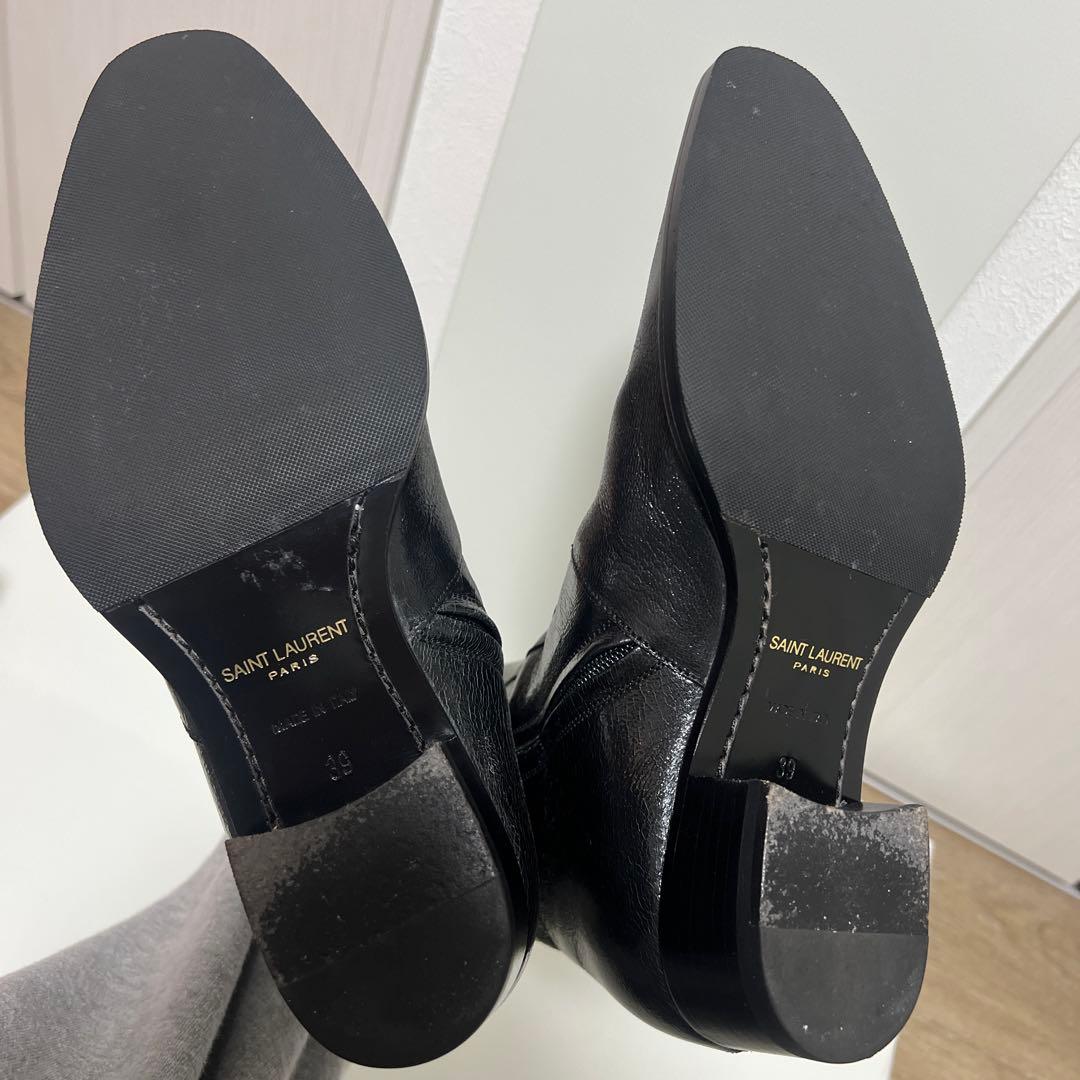 SAINT LAURENT Cracked Leather Heel Boots - メルカリ