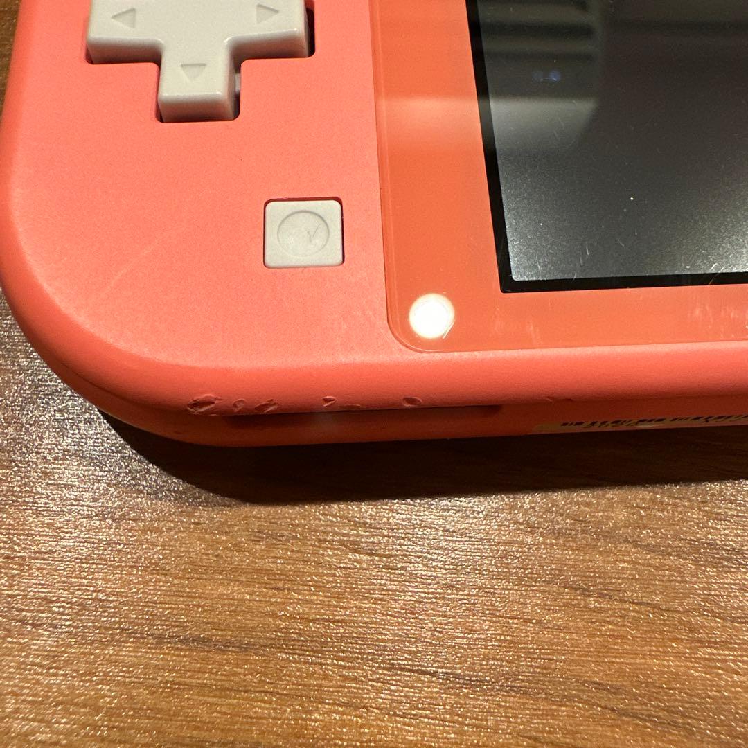 任天堂 Nintendo Switch Lite本体 コーラル、充電器 - メルカリ