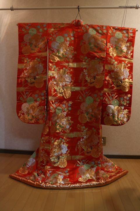 A56 欲深きドラゴン/Covetous Dragon Foil signed