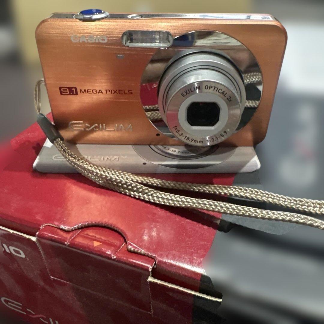 カシオデジタルカメラ EX-Z85 CASIO EXILIM - メルカリ