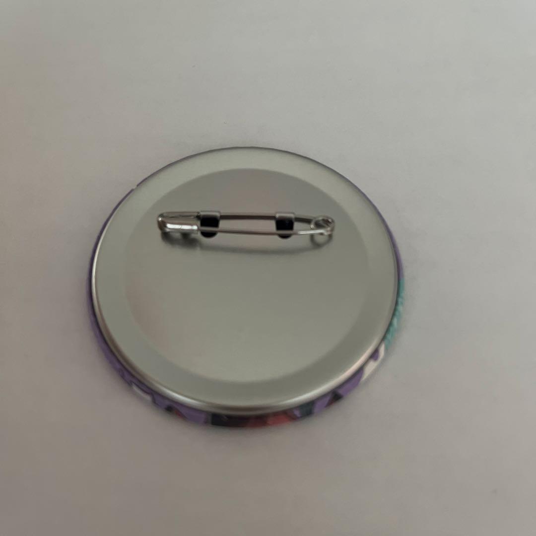 いれいす お正月 2026 缶バッジ 初兎 お正月デフォ - メルカリ