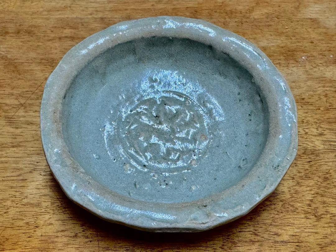 李朝？　青磁小皿 朝鮮 李朝 青磁 小鉢 ｜ みんげい おくむら （日本と世界の民芸）