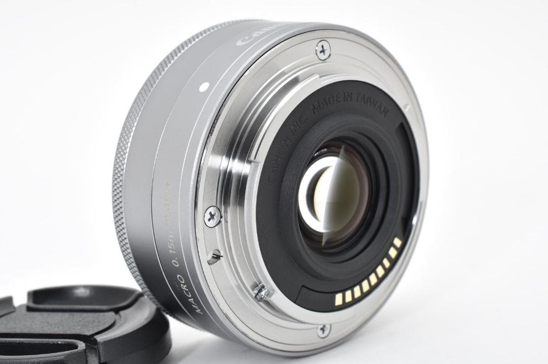 美品】キヤノン CANON EF-M 22mm F2 STM パンケーキレンズ - メルカリ