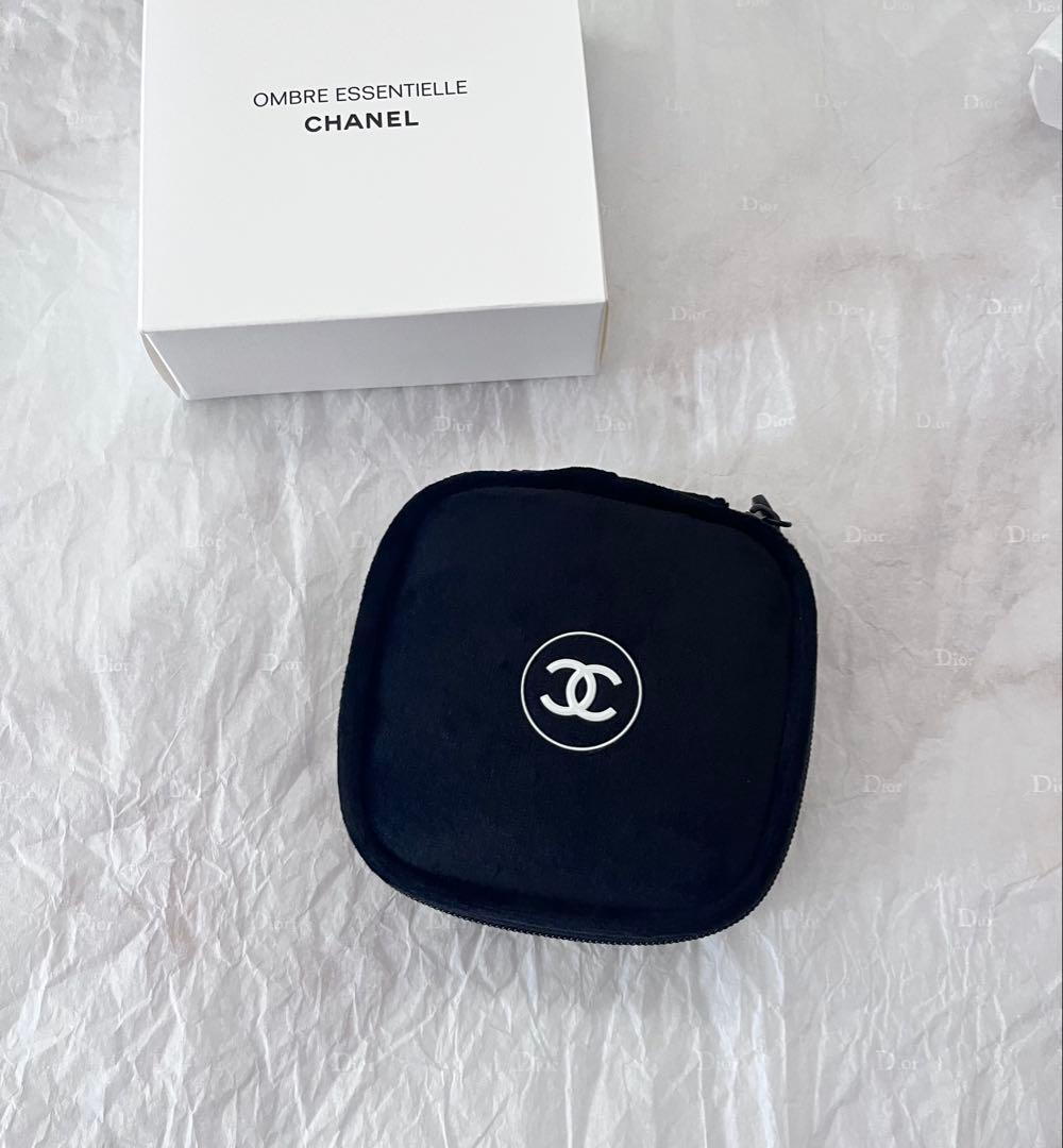 シャネル ノベルティ ミラー付きポーチ - メルカリ