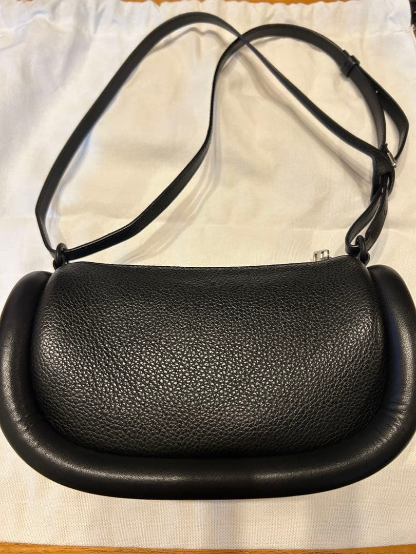 J.W.ANDERSON Bumper 15 ショルダーバッグ 黒 ブラック