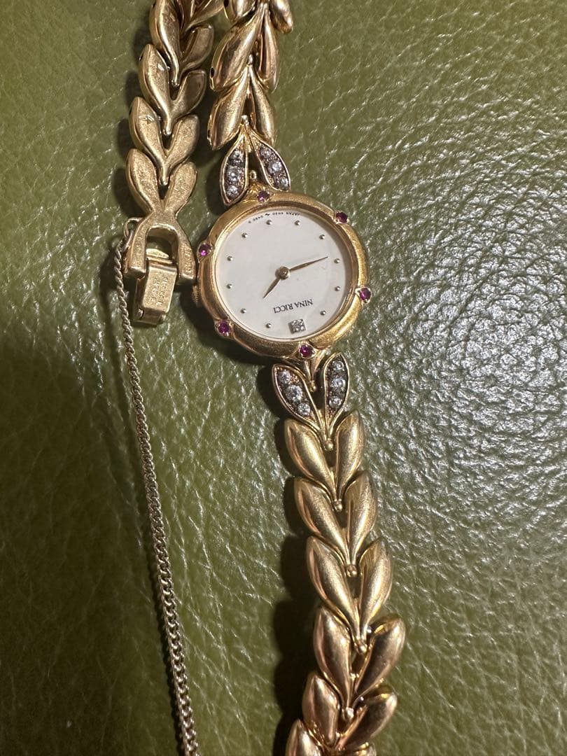 Nina Ricci Dia Ruby watch Rank B