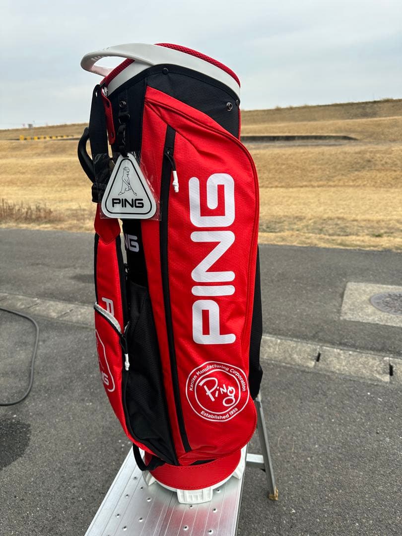 新品未使用PING キャディバッグ 赤黒 - メルカリ