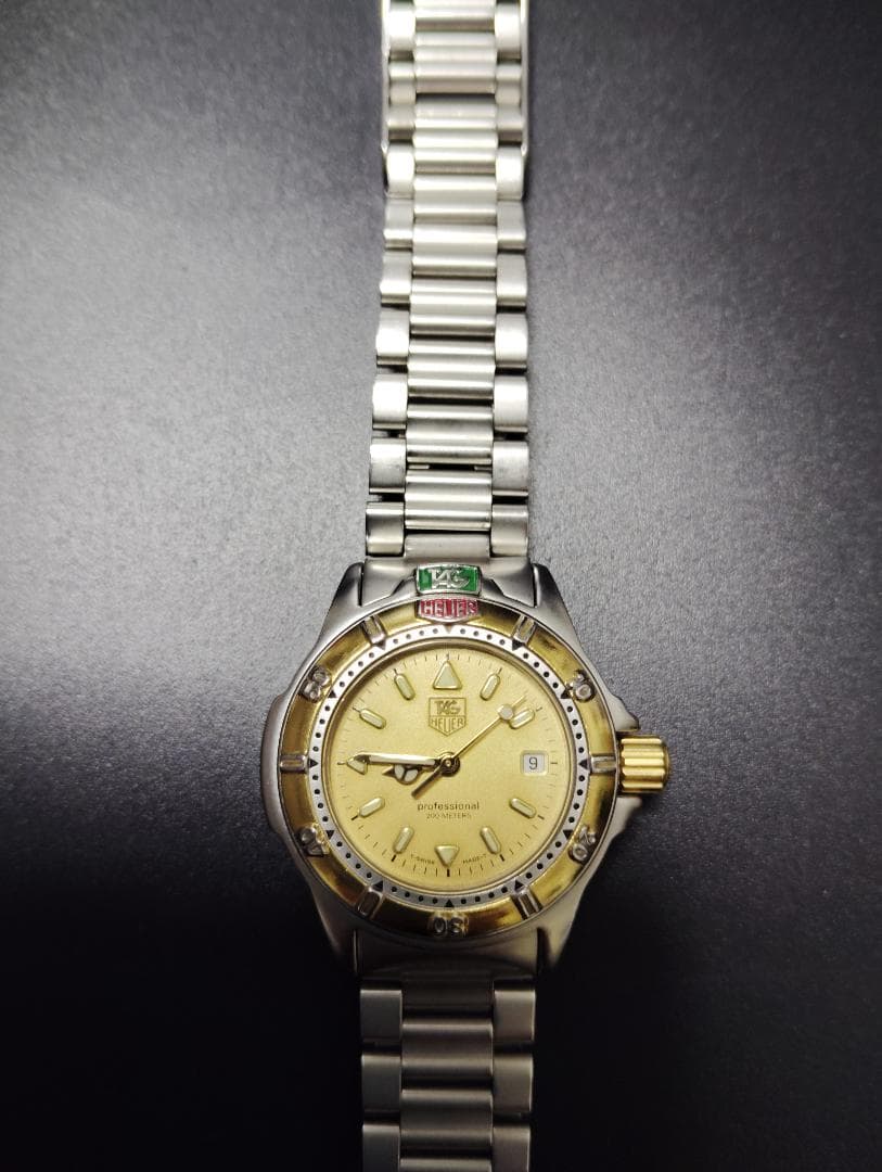 TAG Heuer ゴールドシルバー 時計　515/A　美品 TAG Heuer Professional 1500 'Obama' – Analog:Shift