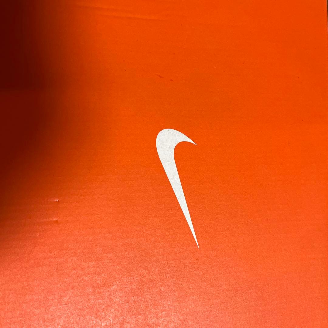 Nike スパイクホワイト/ネイビー海外物！23.5cm