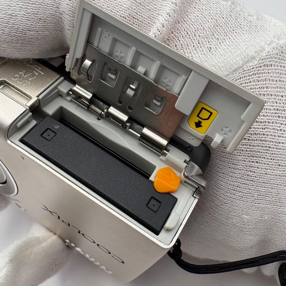 Nikon COOLPIX S6200 シルバー 10倍光学ズーム