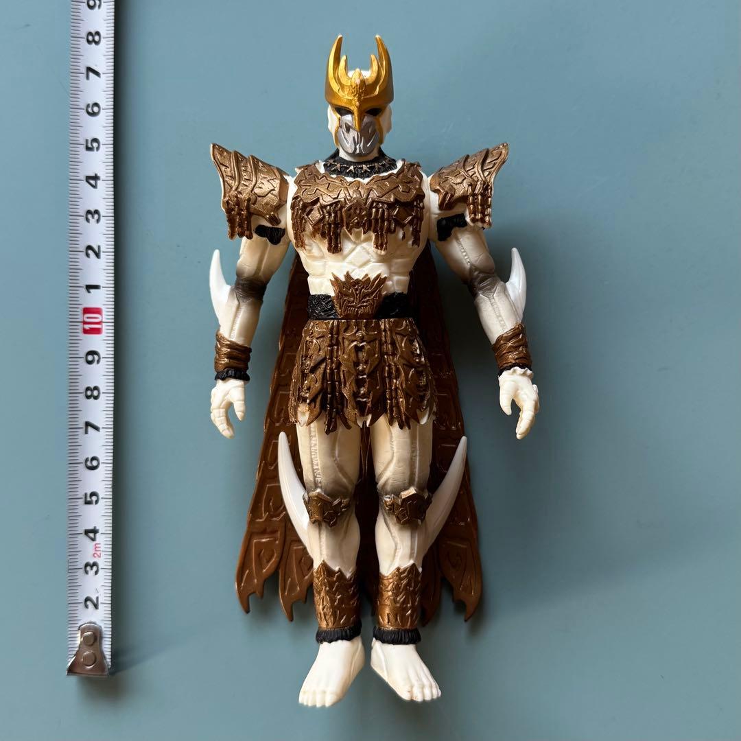 仮面ライダー怪人シリーズ ソフビ「13. ン・ダグバ・ゼバ」 - メルカリ