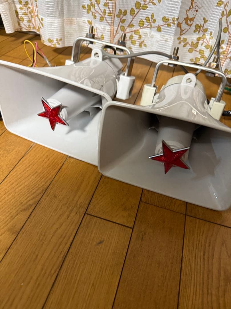 ユニペックス　拡声器　２つセット➕アンプ UNI-PEX（ユニペックス） WA-872 UNI PEX 800MHz ワイヤレスアンプ