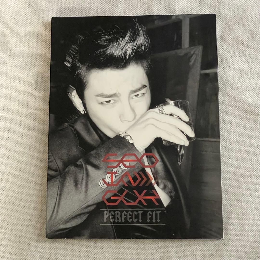 ソ・イングク - Perfect Fit Seo In Guk レア 希少 2025 SEO IN GUK CONCERT TOUR IN JAPAN [SIGNAL] の公式ポスター発表