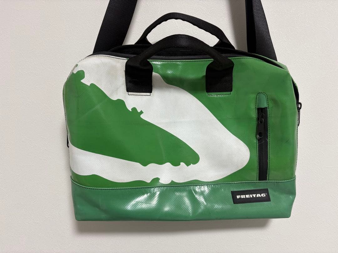 今だけの価格]FREITAG F301 MOSS 美品 ブリーフケース - メルカリ