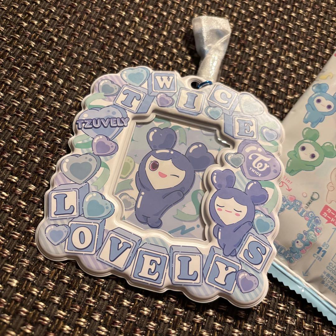 TWICE ツウィ TWICE LOVELYS カードホルダー - メルカリ