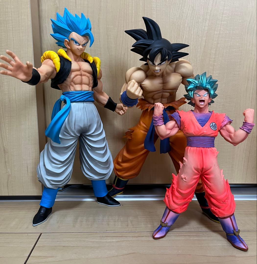 ワンピースベースショップ NBA ニックス ルフィ フィギュア