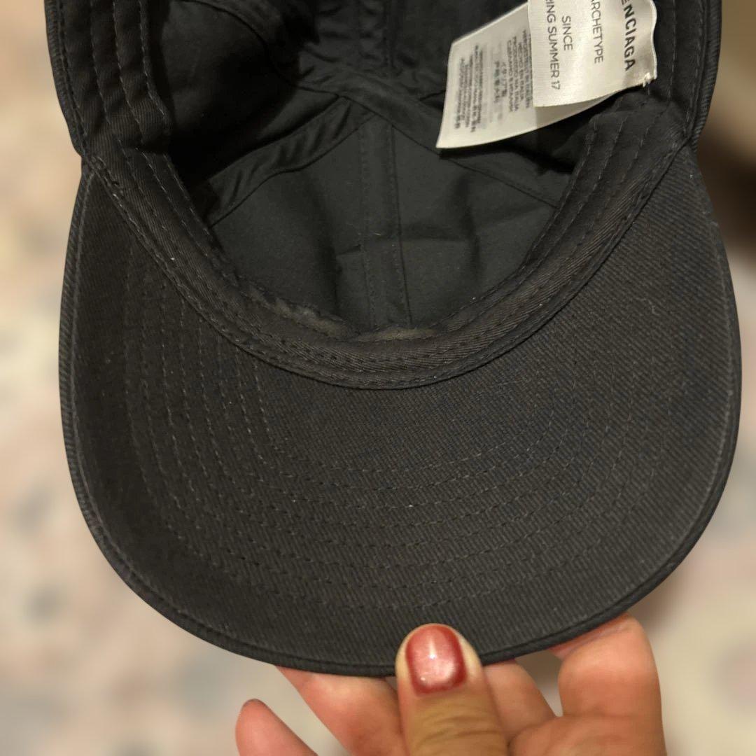 値下げ】BALENCIAGAキャップ L58 新ロゴ マジックテープブラック