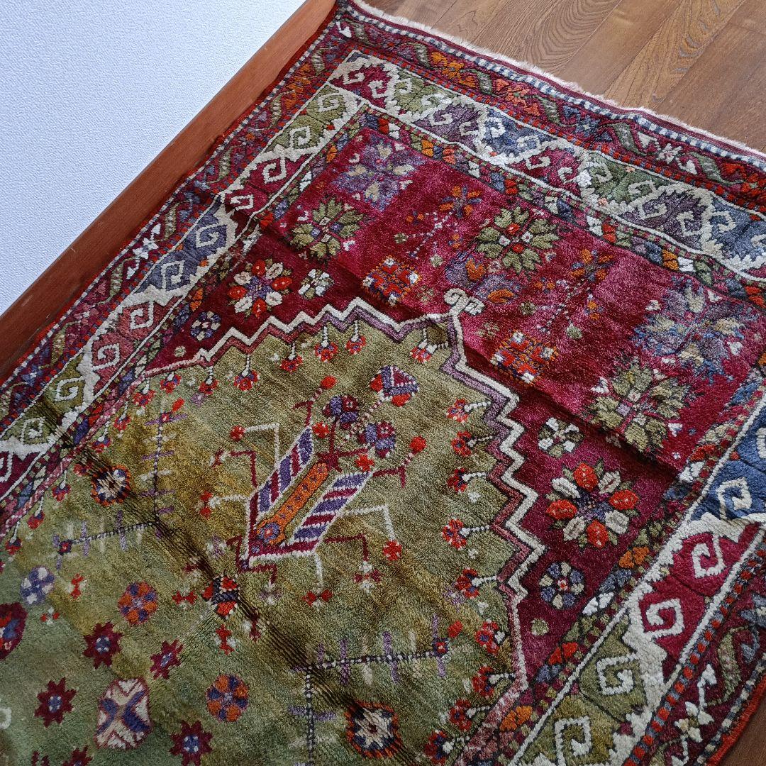 ペルシャ絨毯 トルコ絨毯 トライバルラグ 草木染 アンティーク