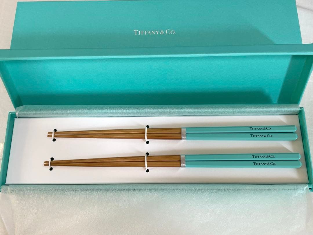 Tiffany & Co. ティファニー 夫婦箸セット(非売品) Tiffany & Co. 箸セット ギフトボックス付き 夫婦箸 非売品 - メルカリ